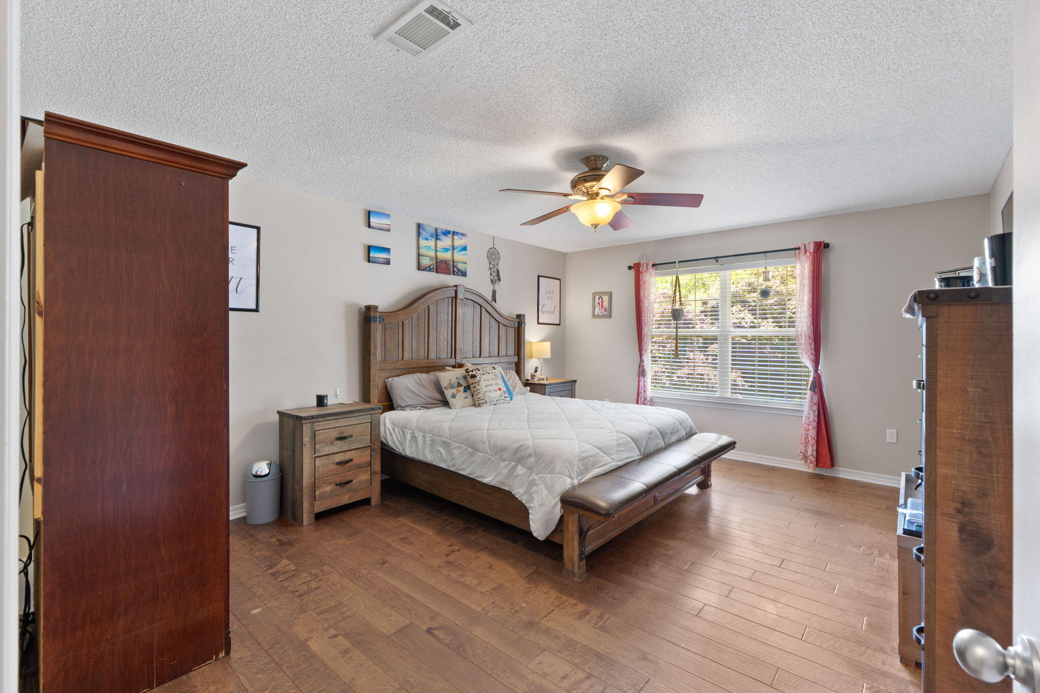 2108 Hagood Loop