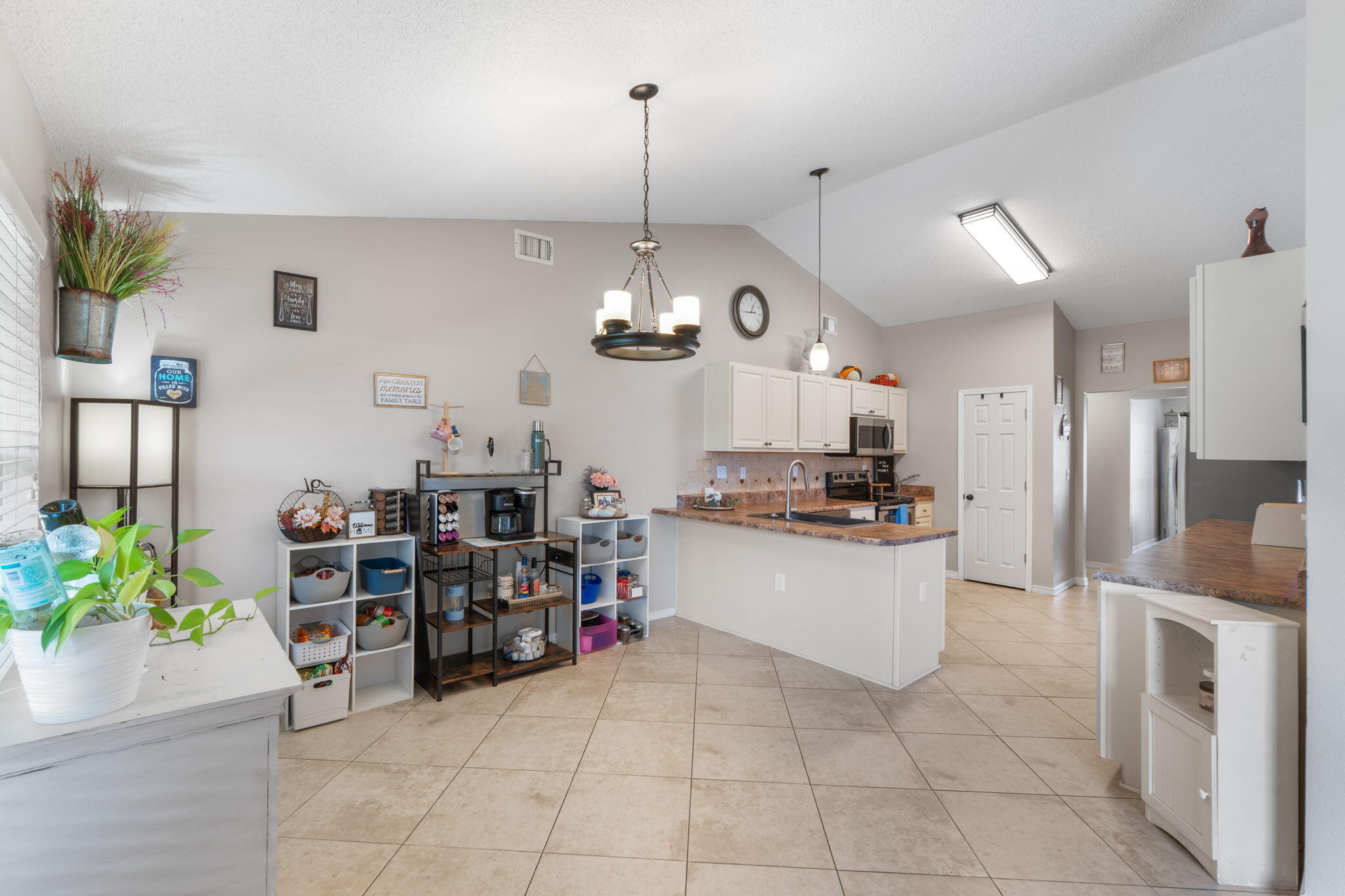 2108 Hagood Loop