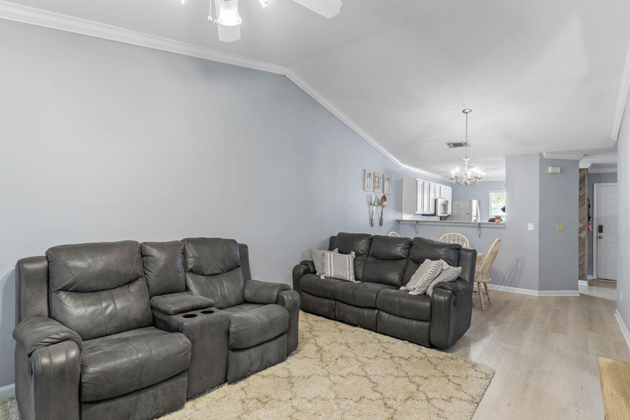 404 Eisenhower Drive