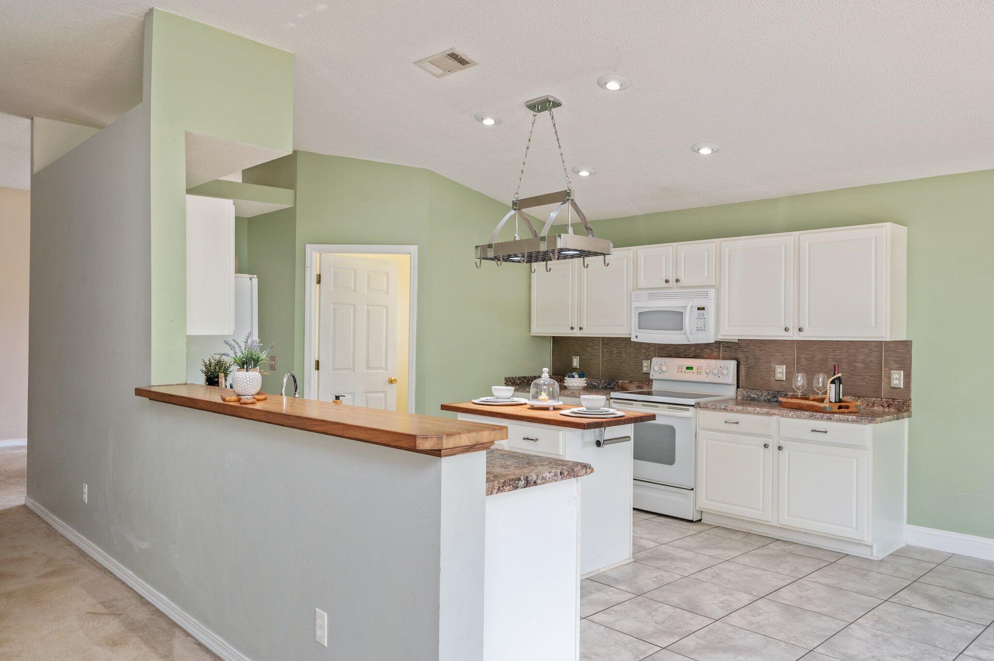 488 Jillian Drive