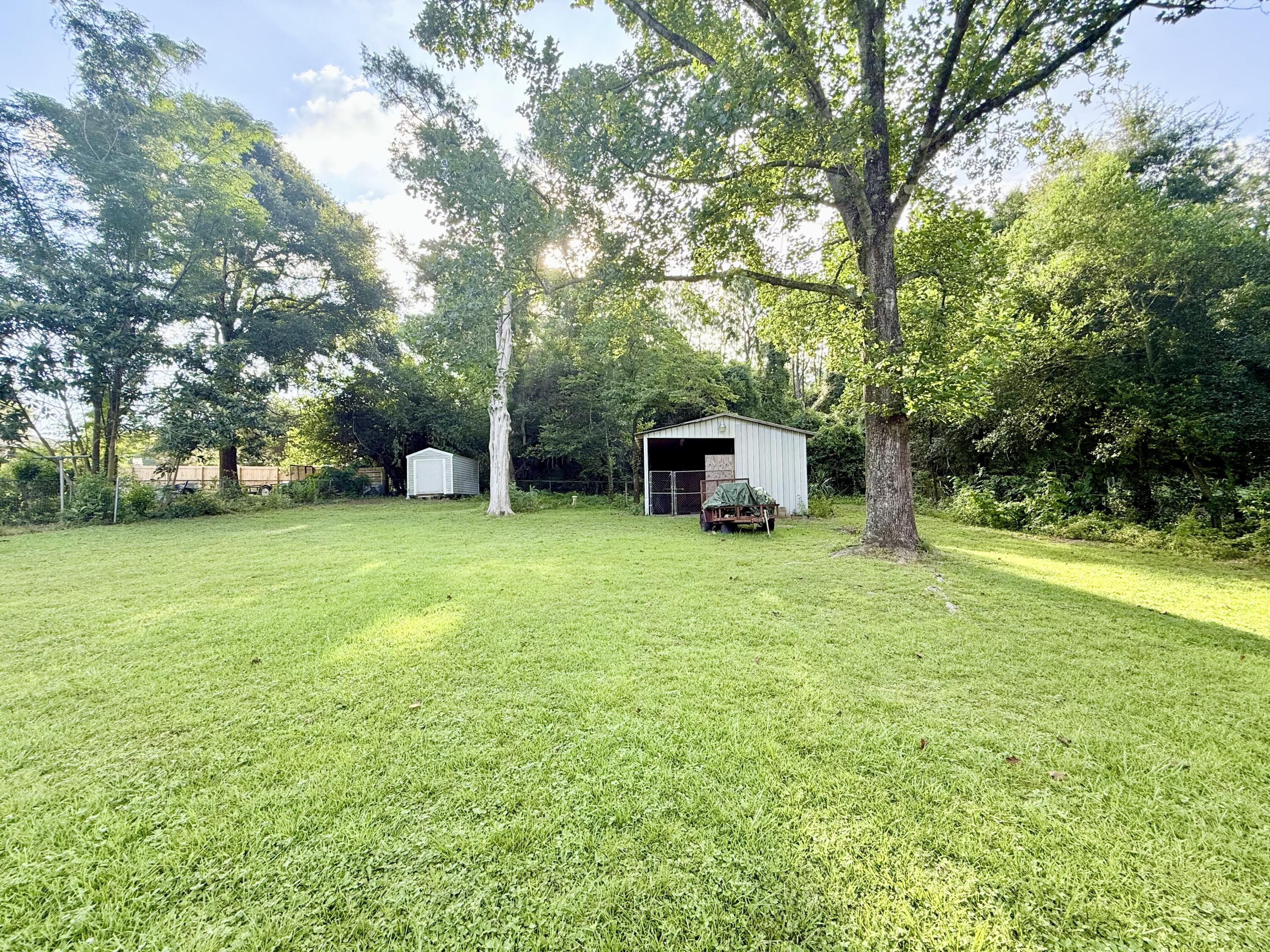 699 Ridge Lake Road