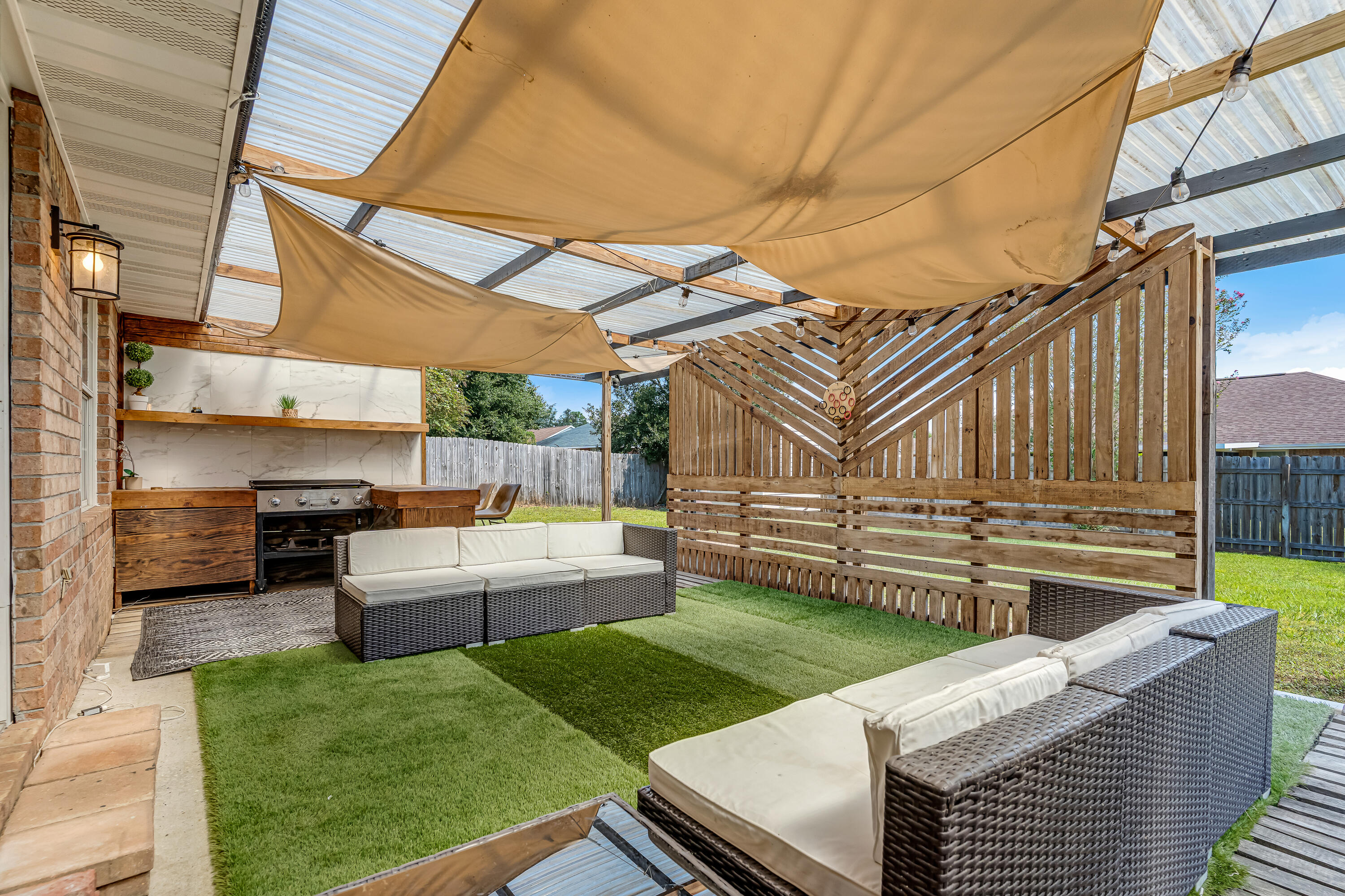 618 Risen Star Drive