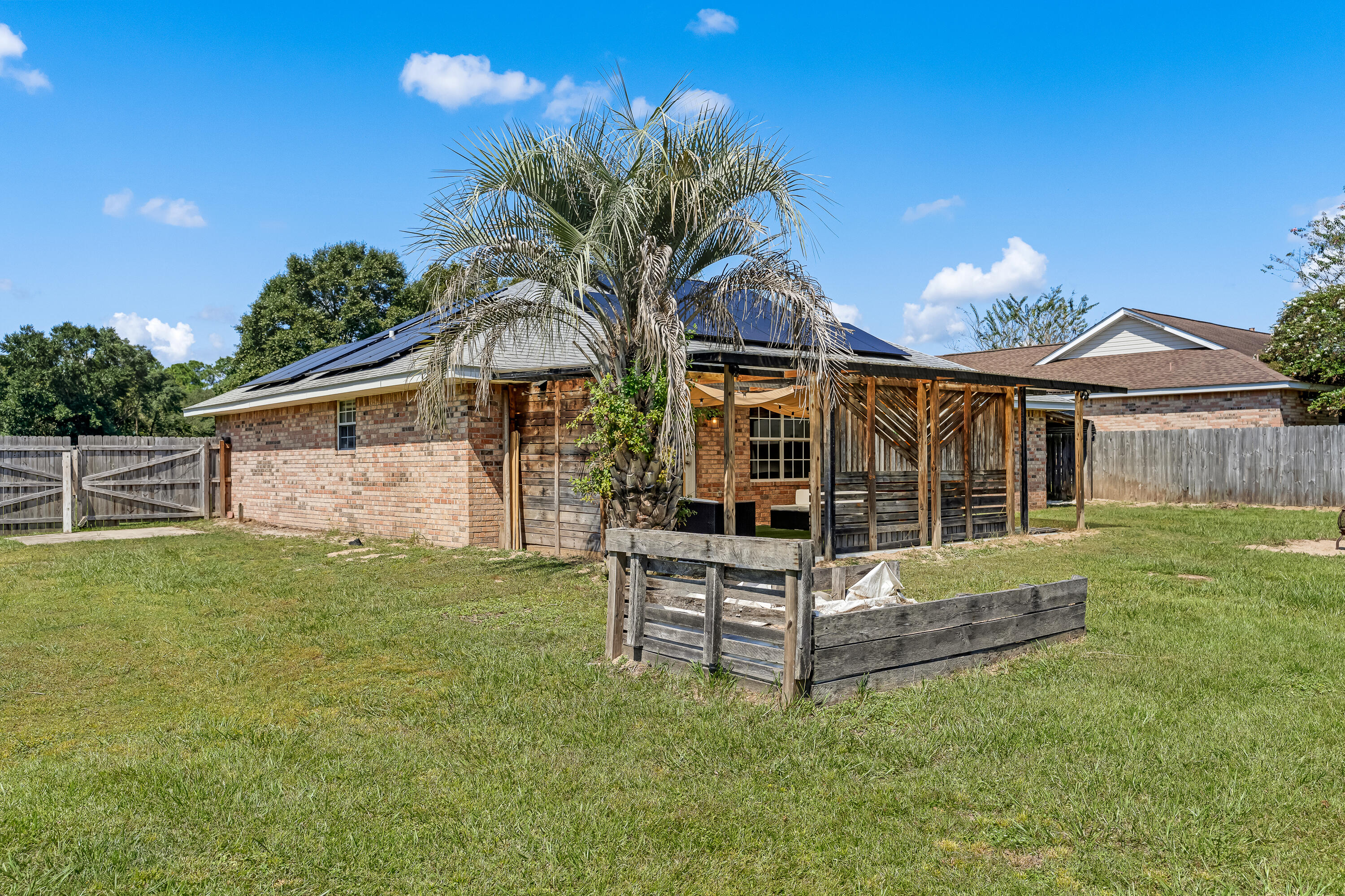 618 Risen Star Drive