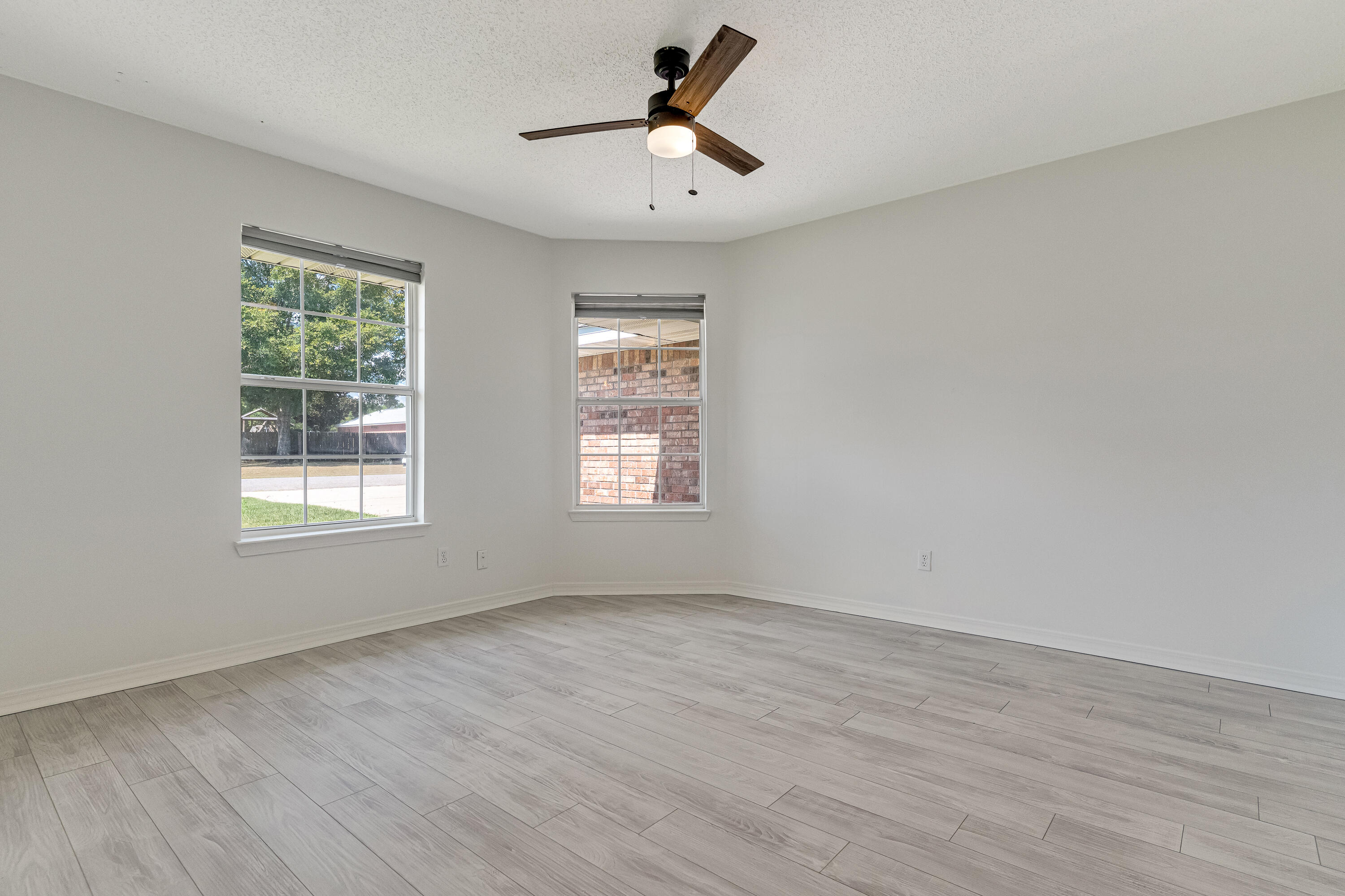 618 Risen Star Drive