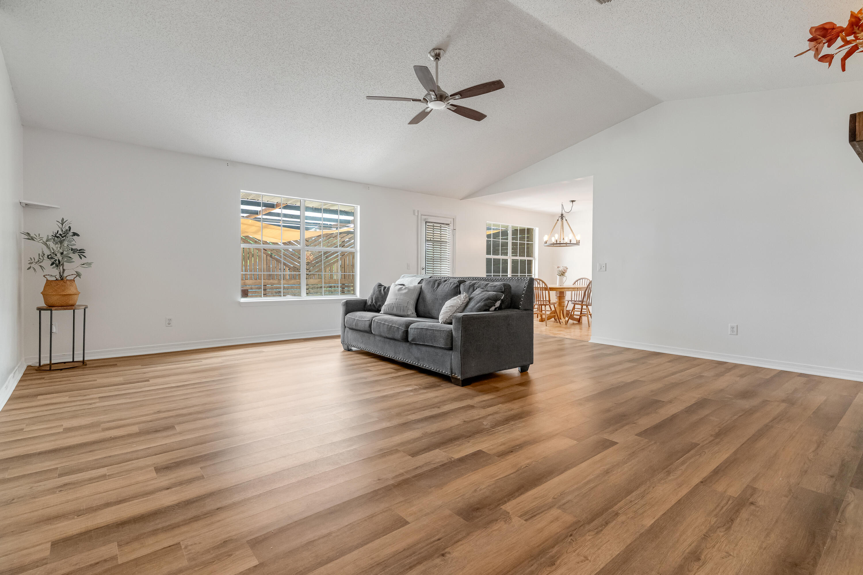 618 Risen Star Drive
