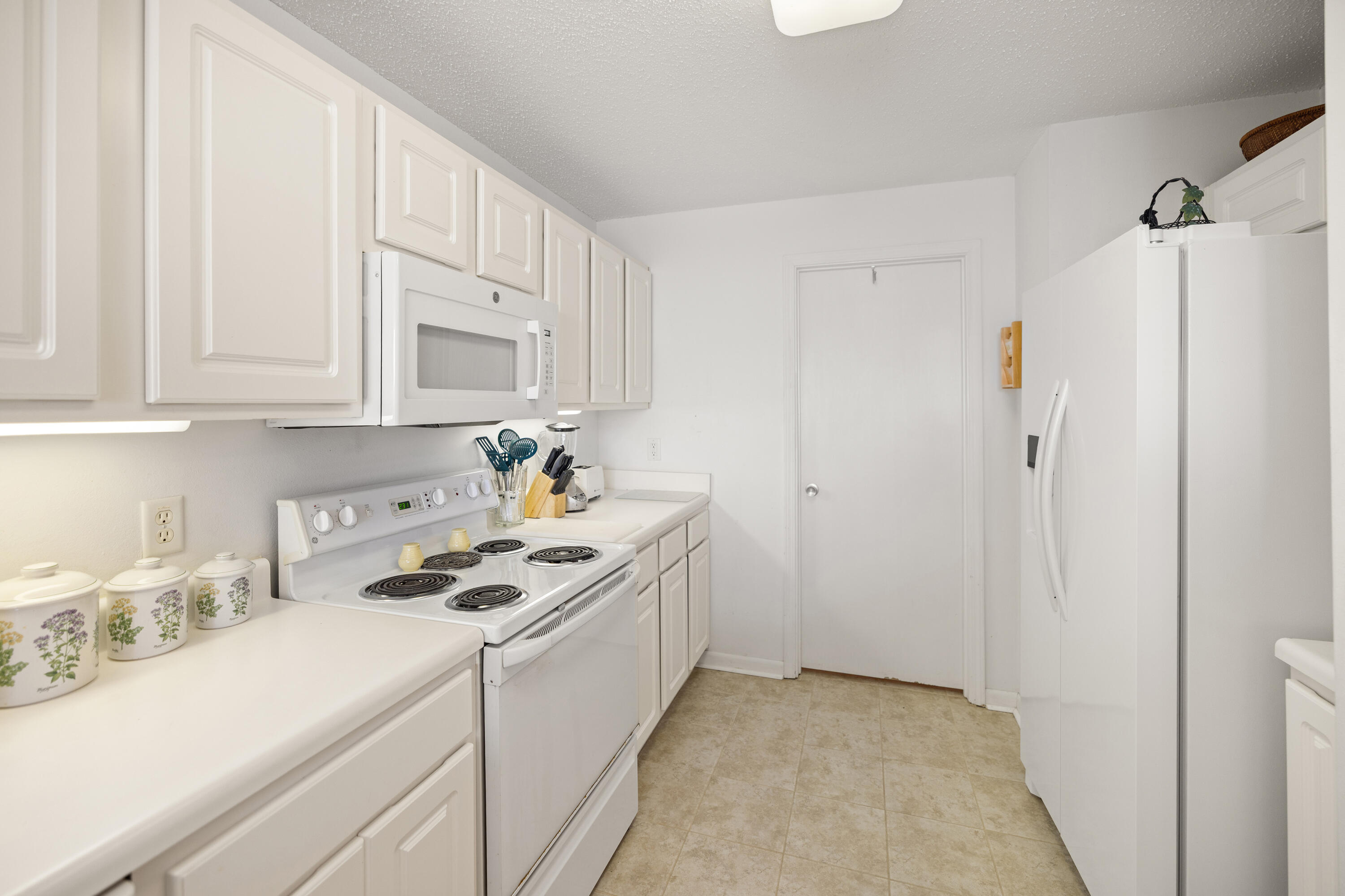 321 Bream Avenue 508