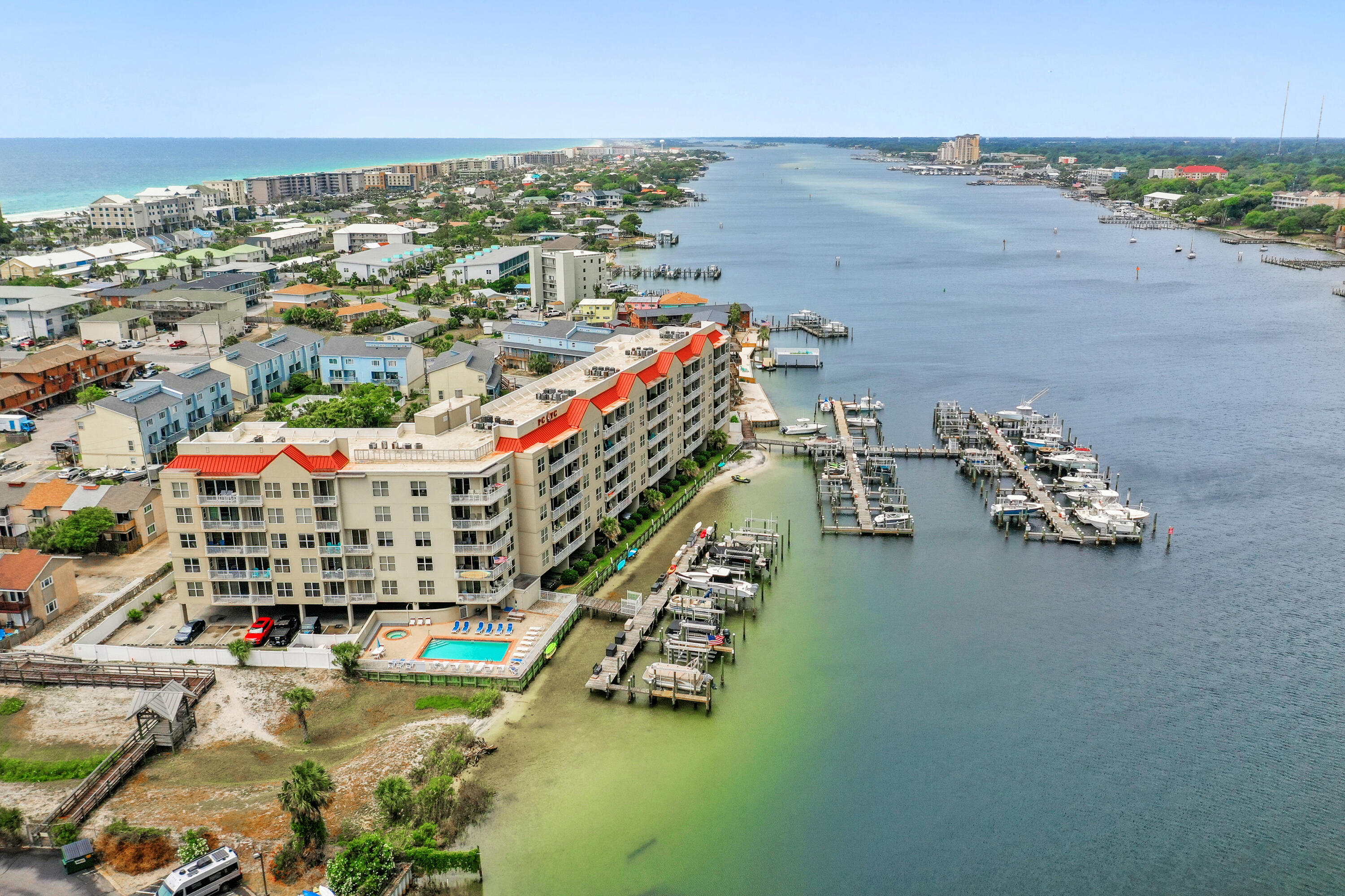 321 Bream Avenue 508
