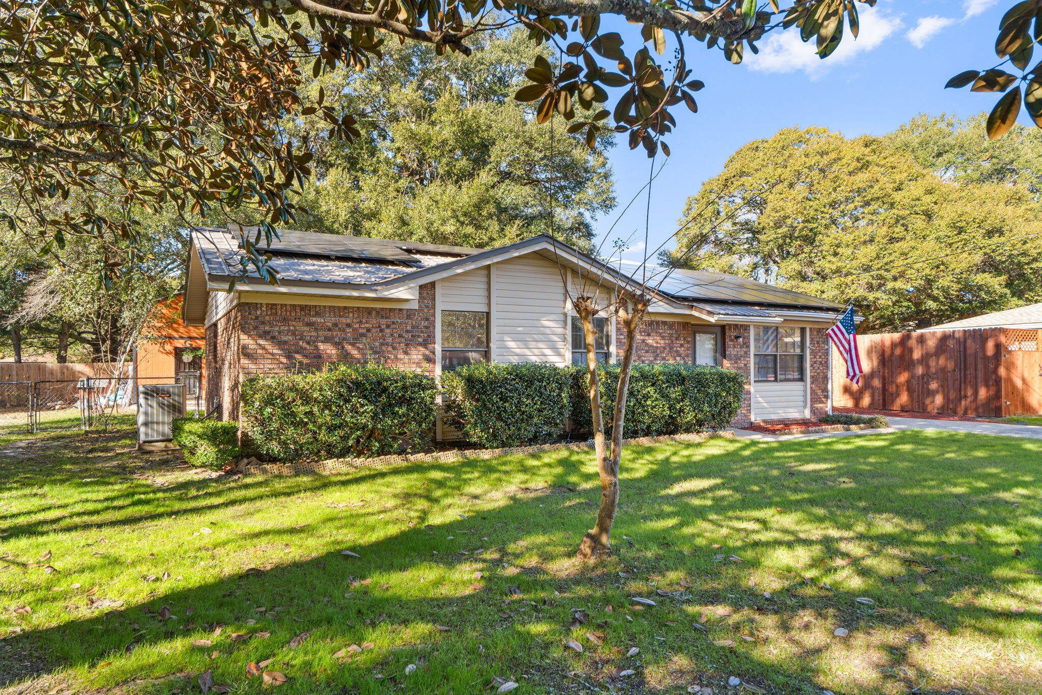 212 Aza Place
