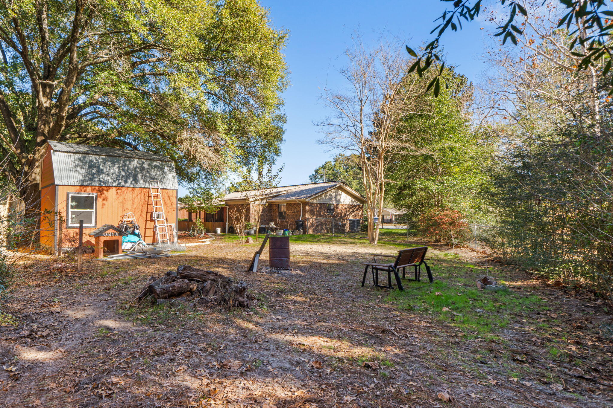 212 Aza Place