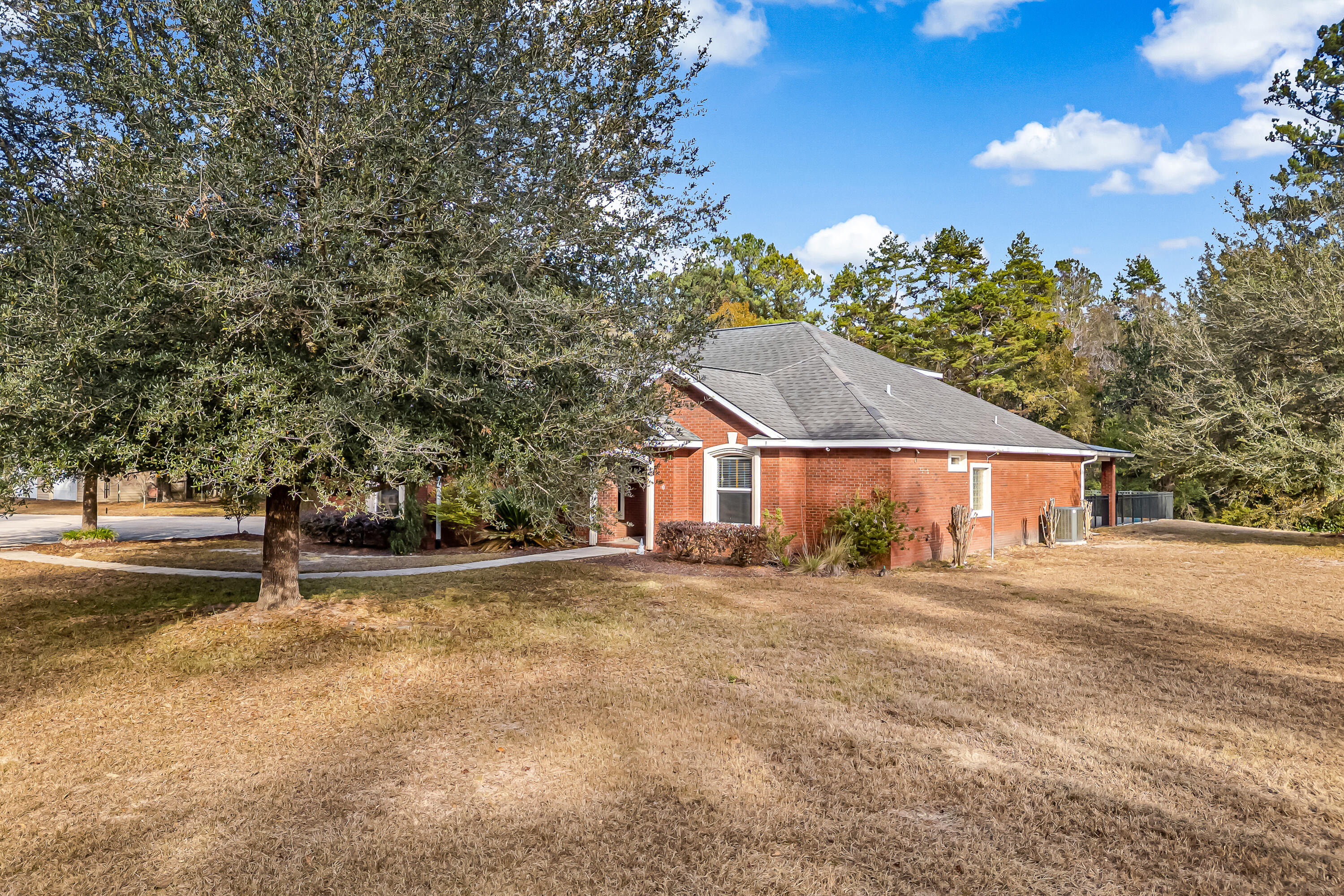 90 Platt Road, DeFuniak Springs