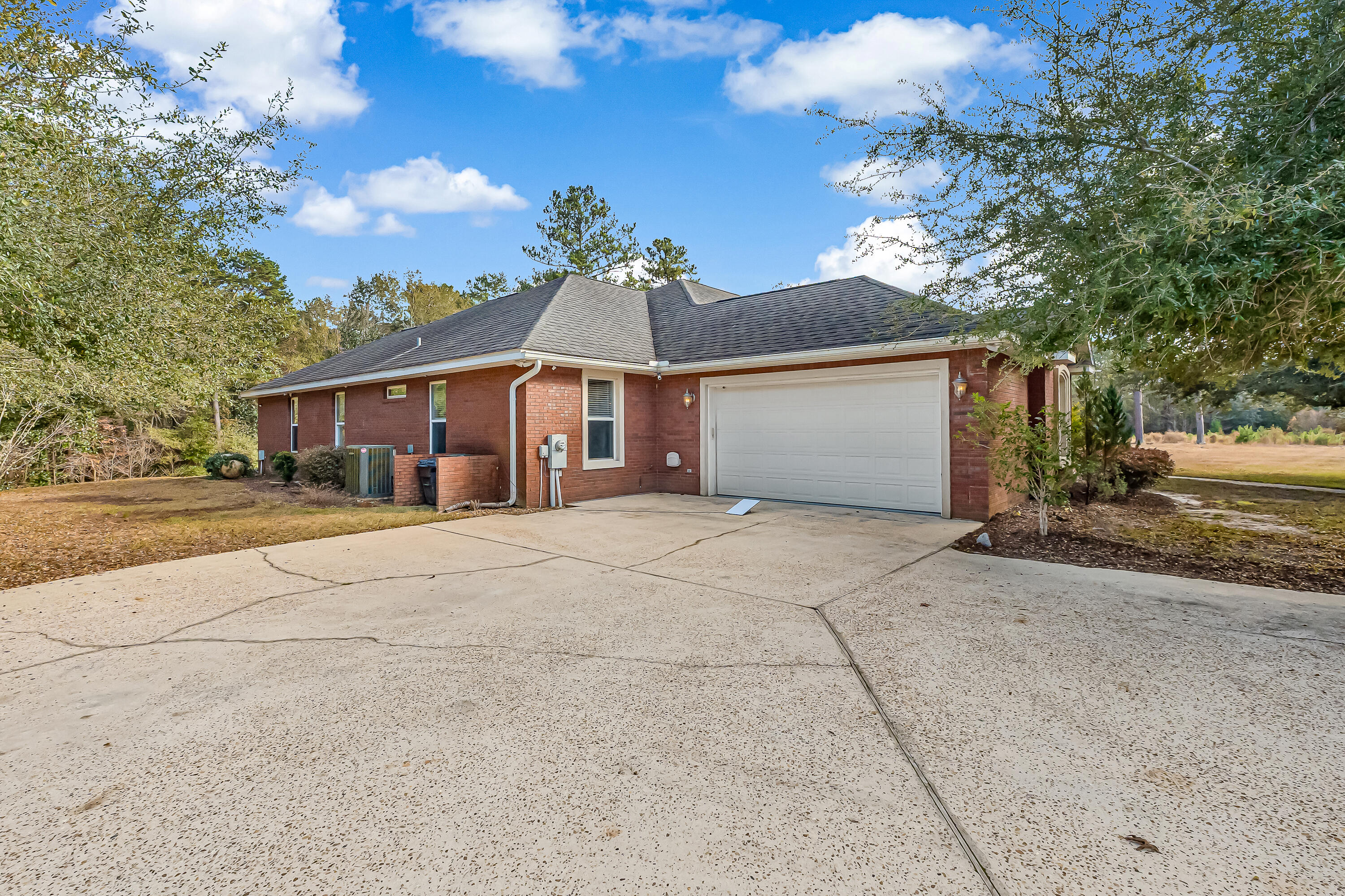 90 Platt Road, DeFuniak Springs