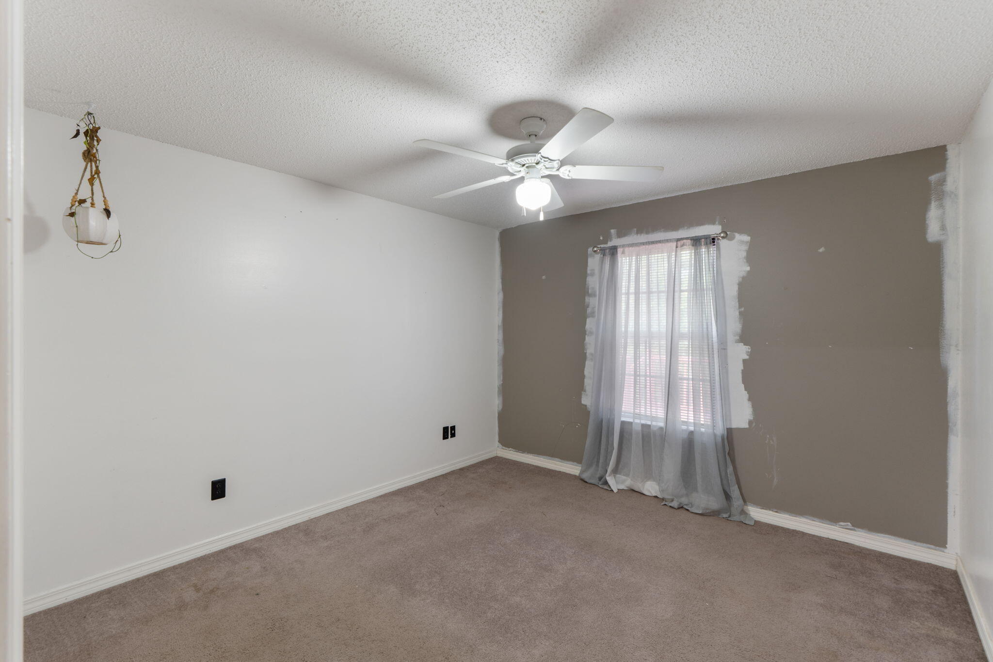 1574 Texas Parkway