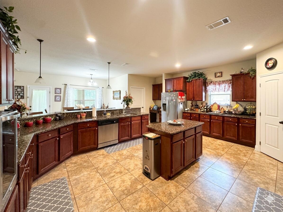 223 Paradise Palm Circle