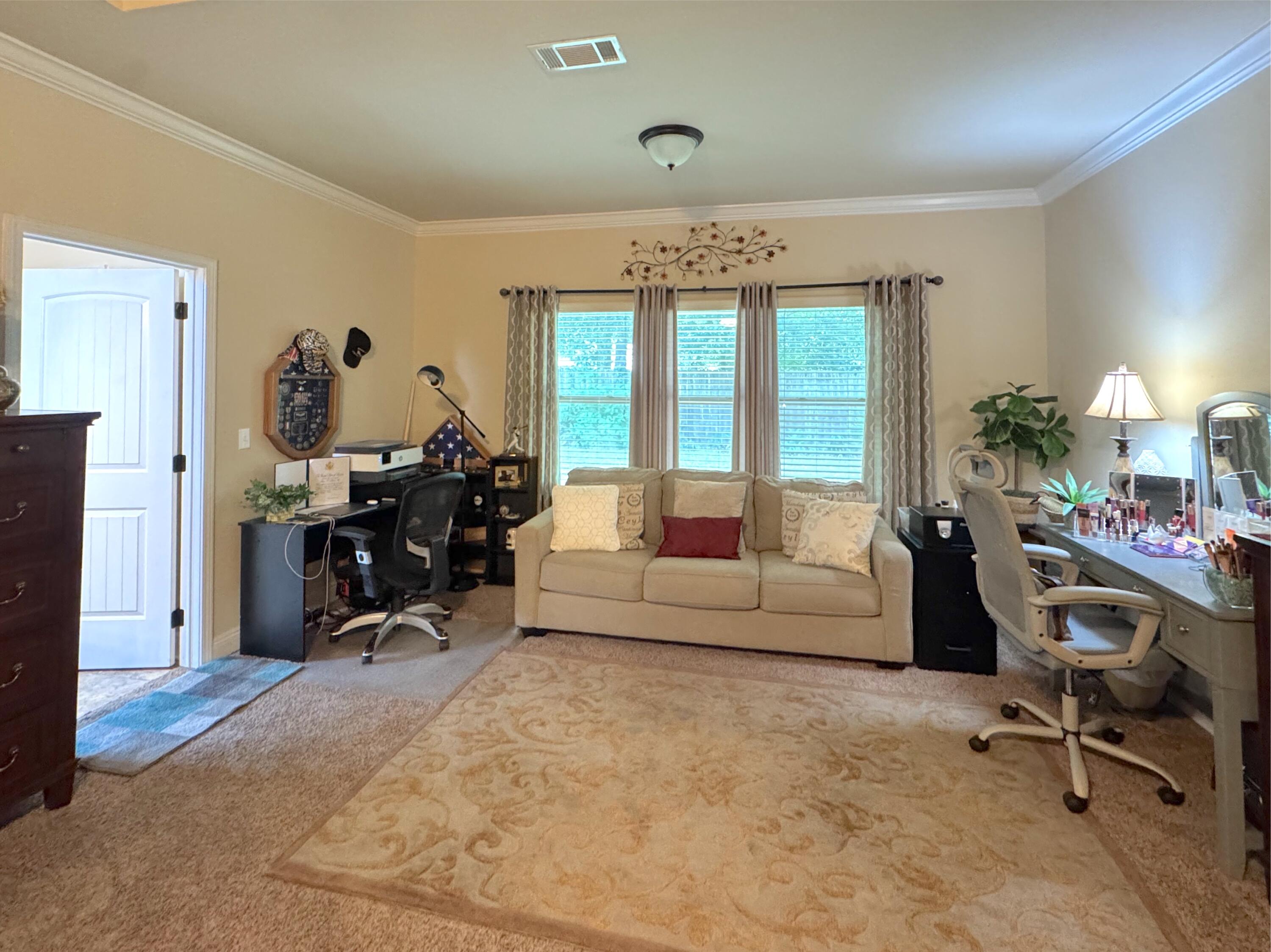 223 Paradise Palm Circle