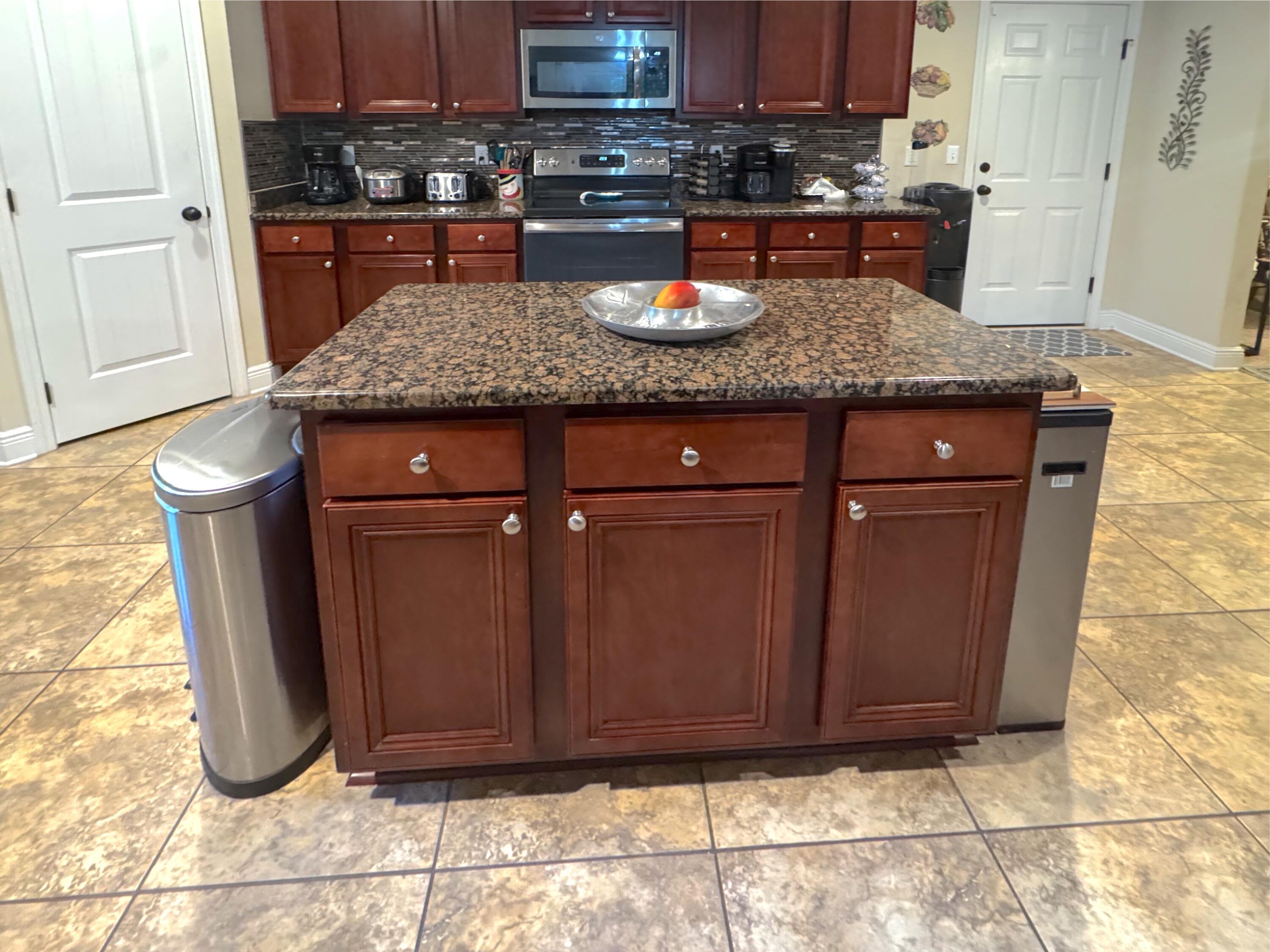 223 Paradise Palm Circle