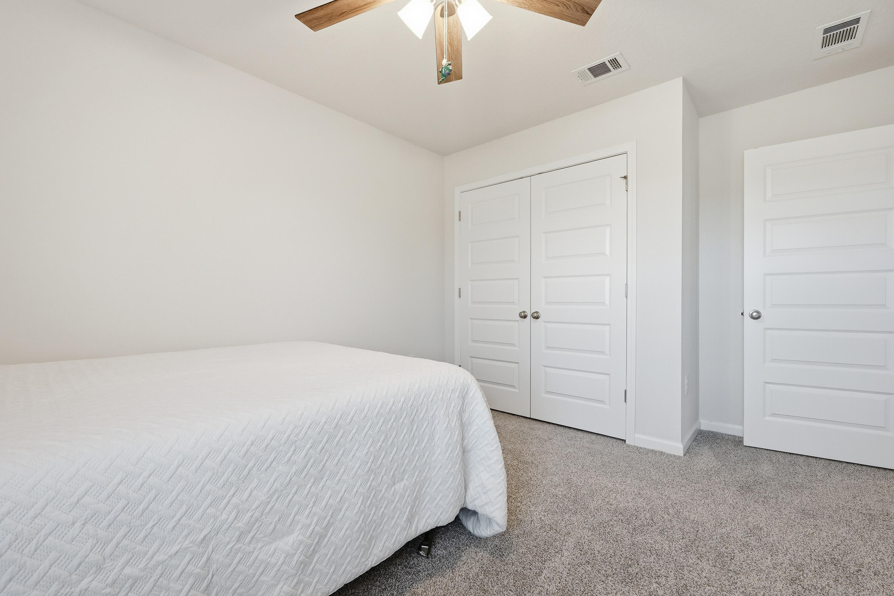 832 Otto Loop