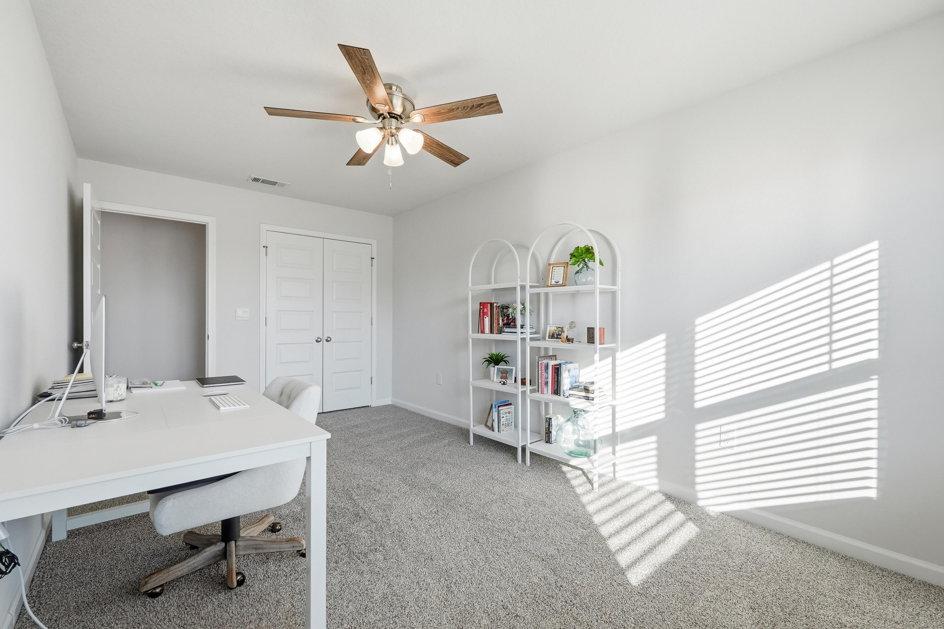 832 Otto Loop