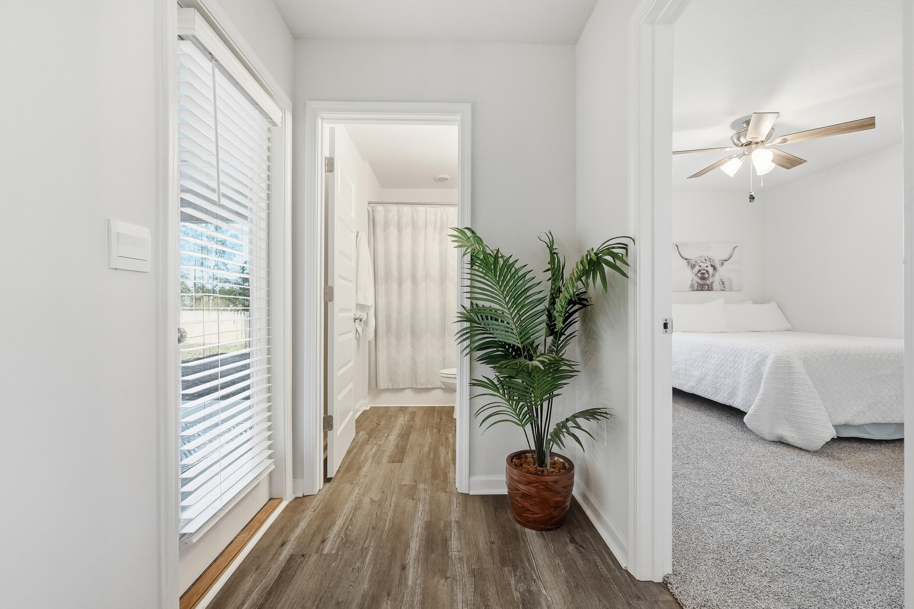 832 Otto Loop