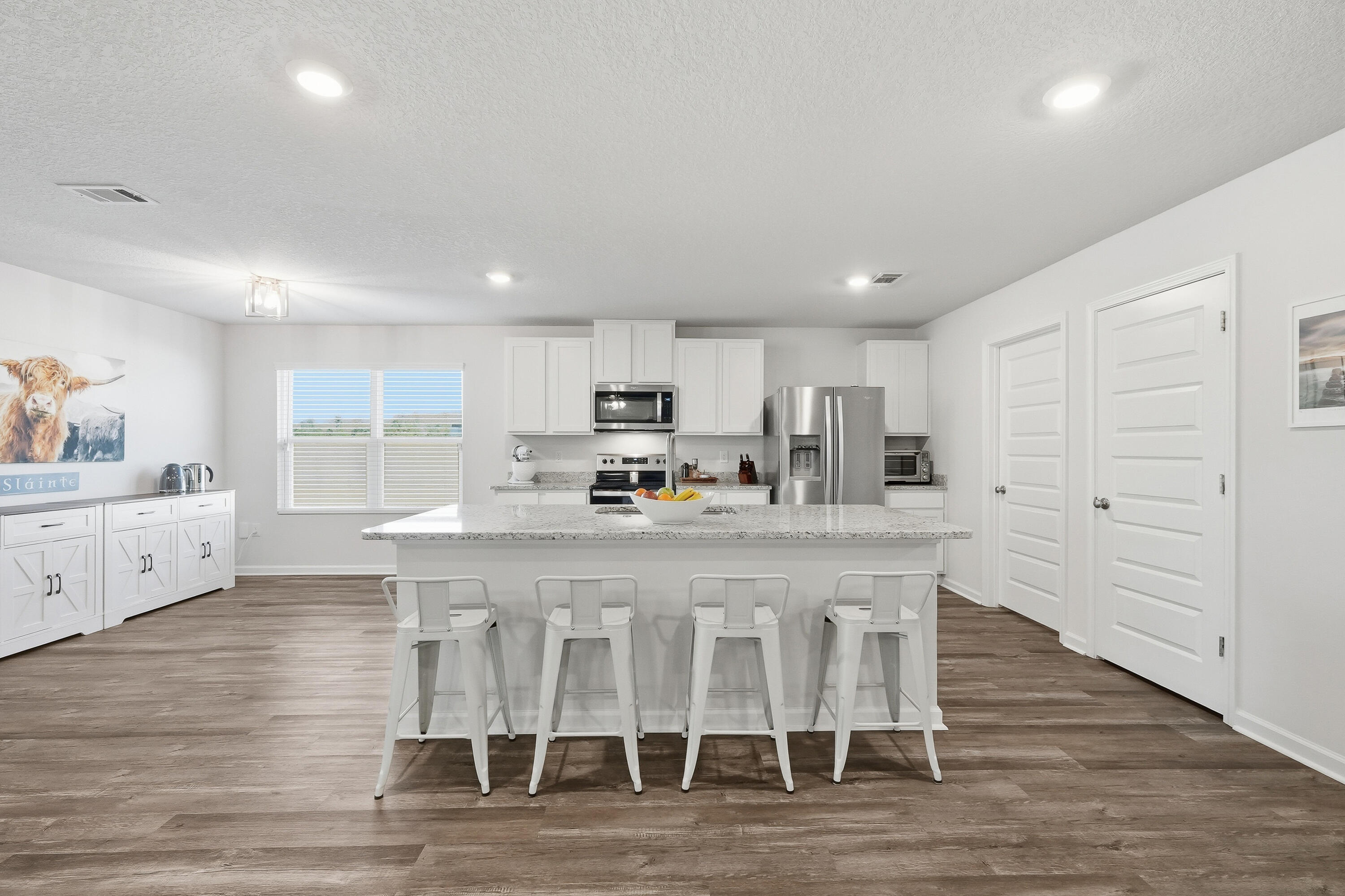 832 Otto Loop