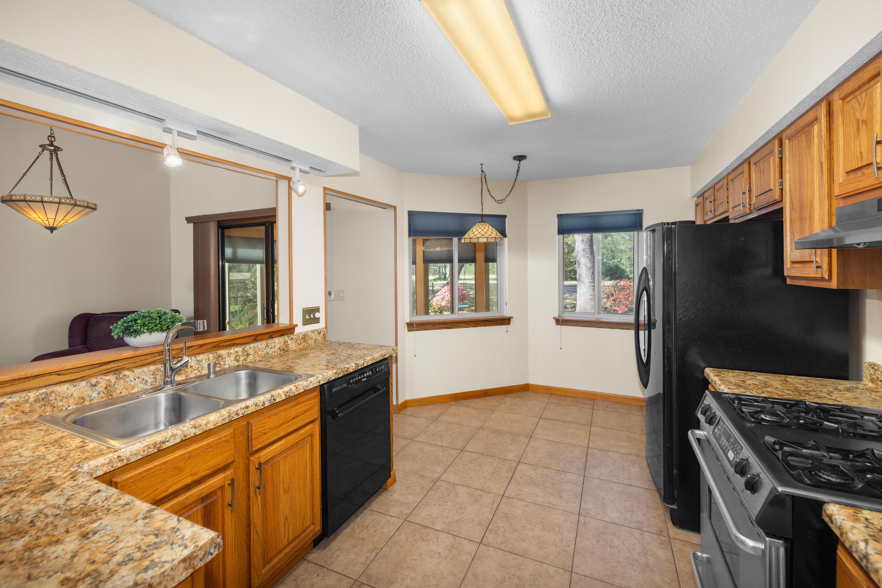 307 Evergreen Avenue