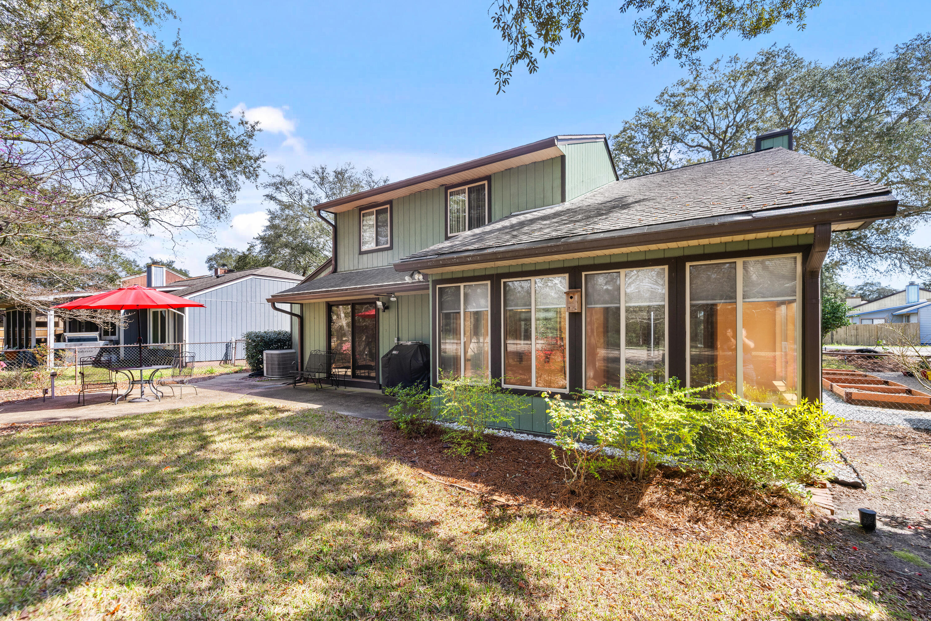 307 Evergreen Avenue