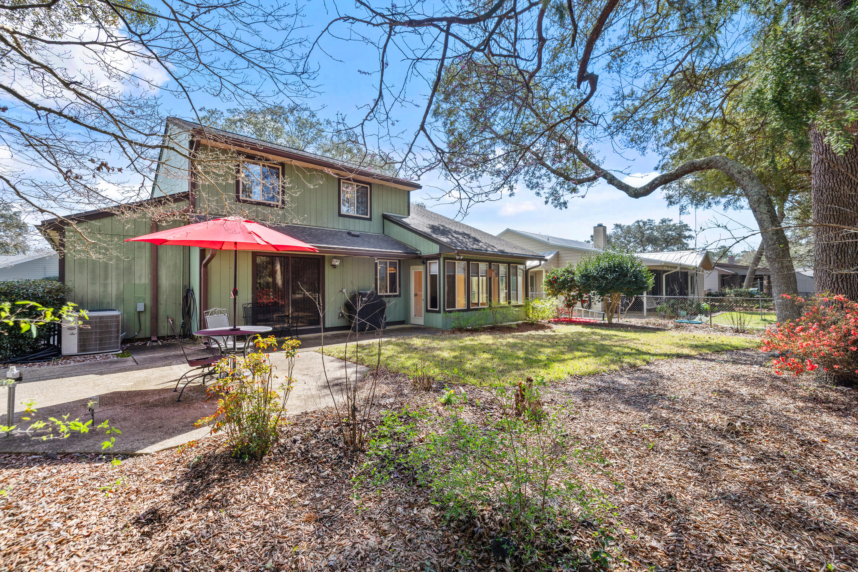 307 Evergreen Avenue