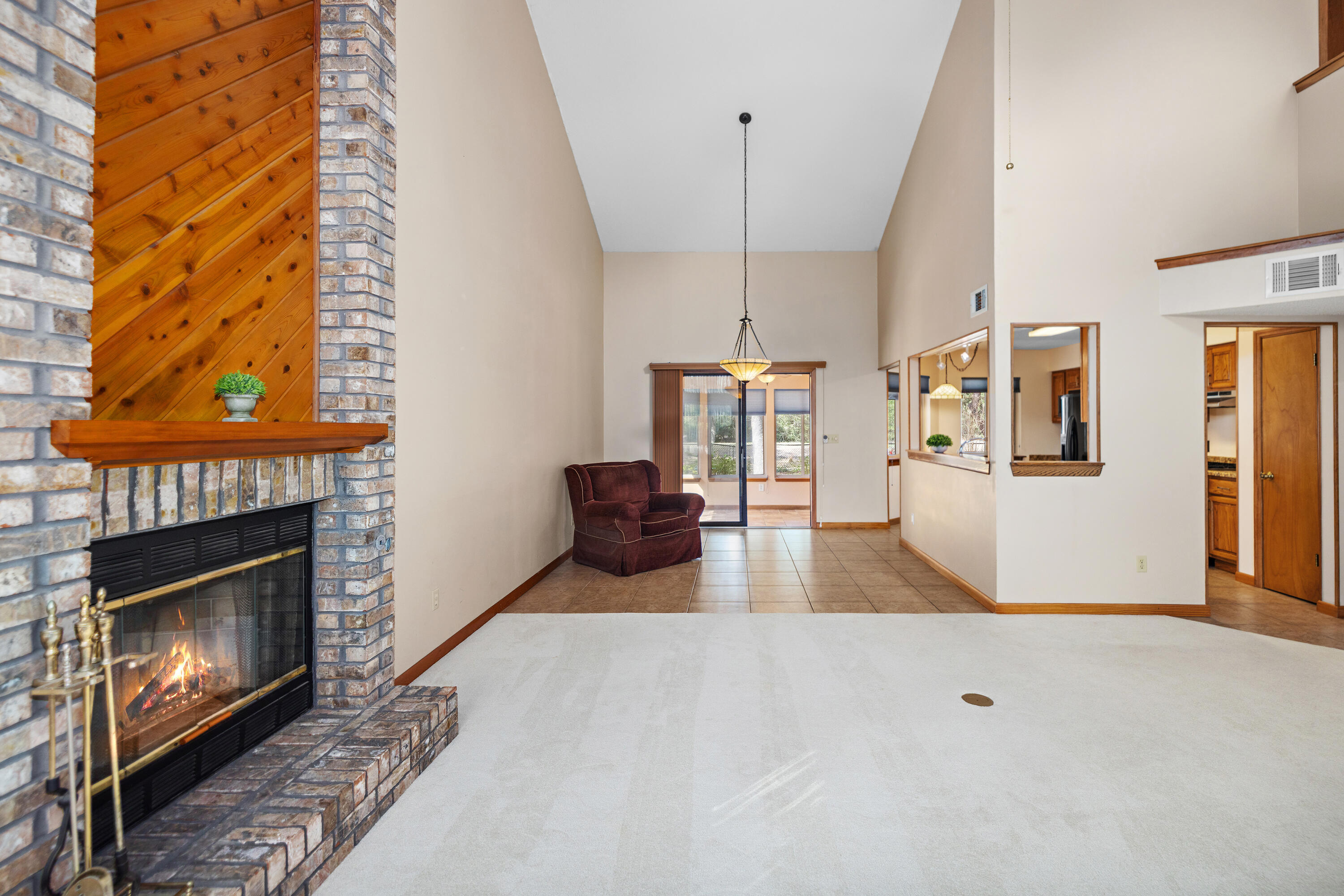307 Evergreen Avenue