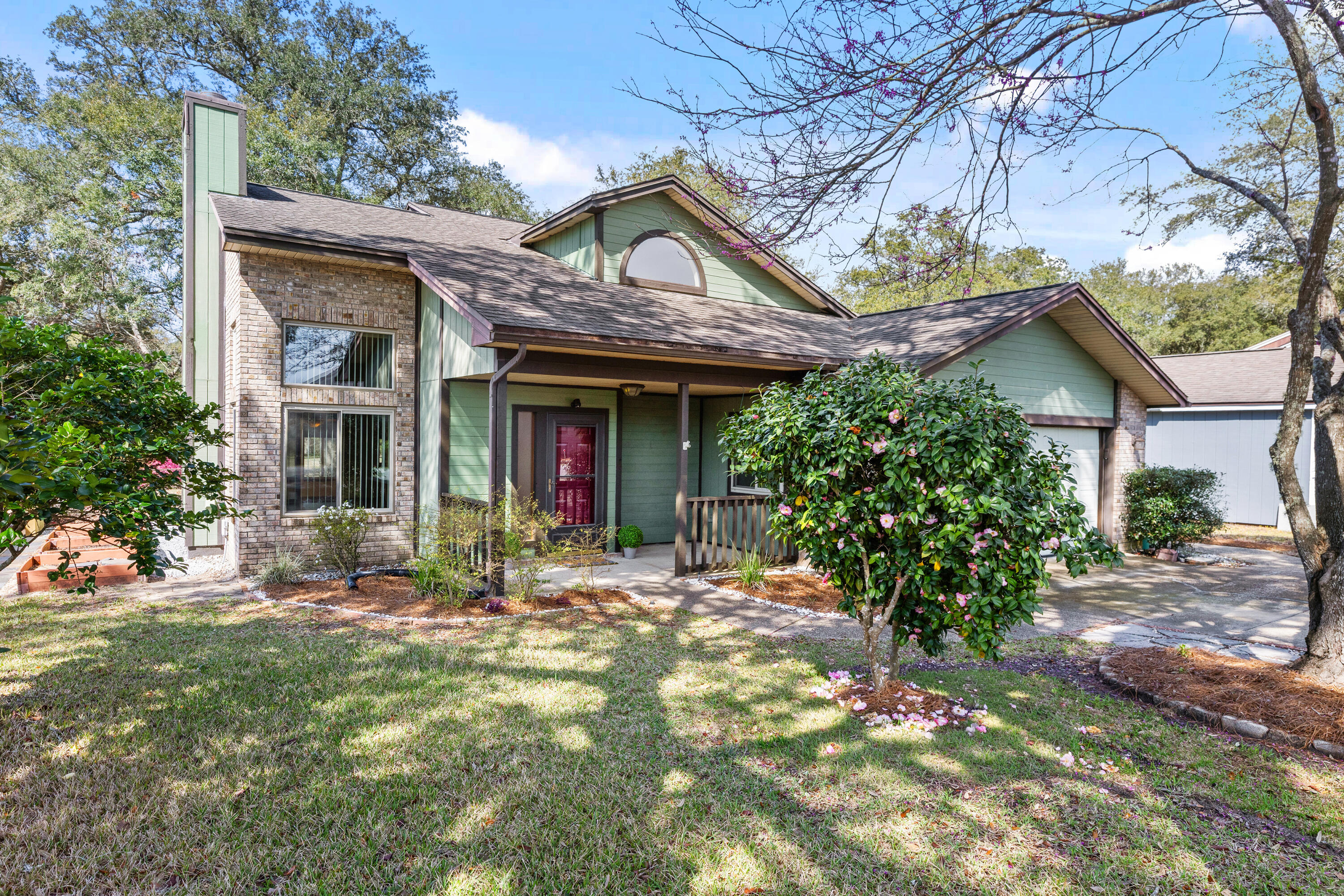 307 Evergreen Avenue