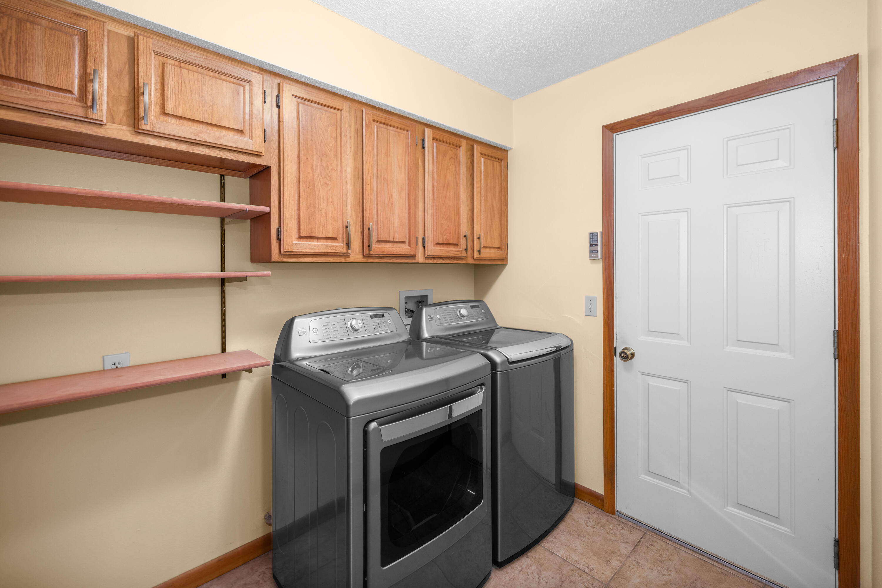307 Evergreen Avenue