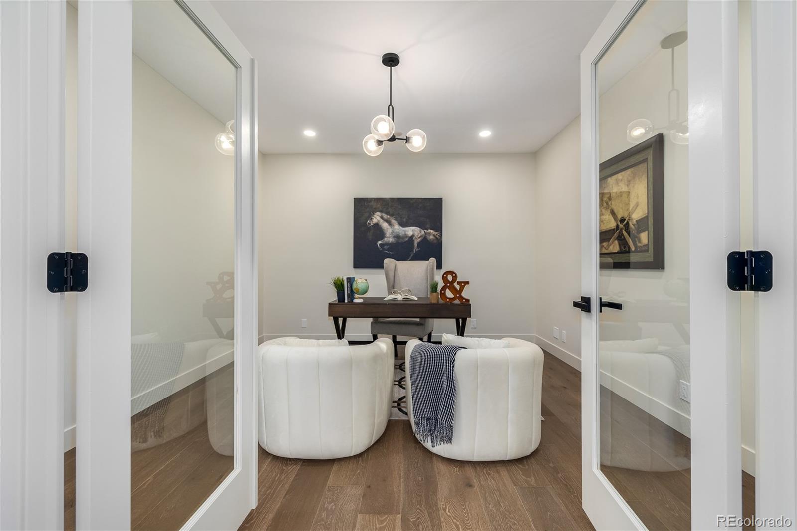 5401 E Dakota Avenue Unit: 10