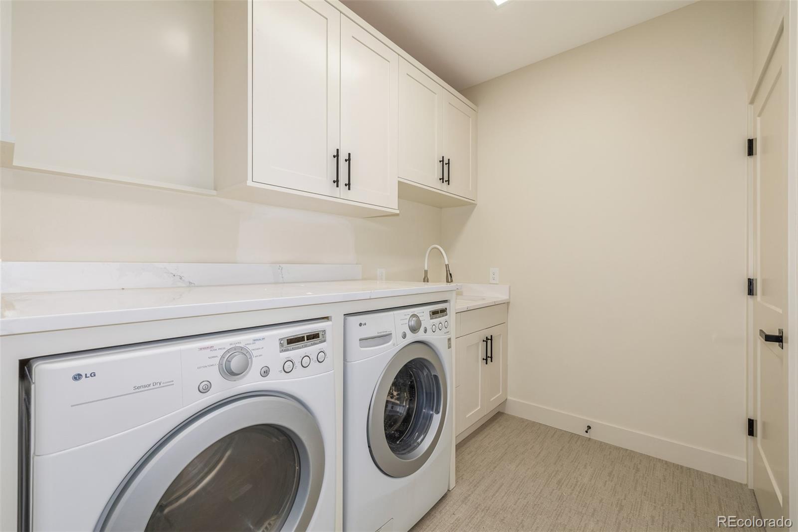 5401 E Dakota Avenue Unit: 10