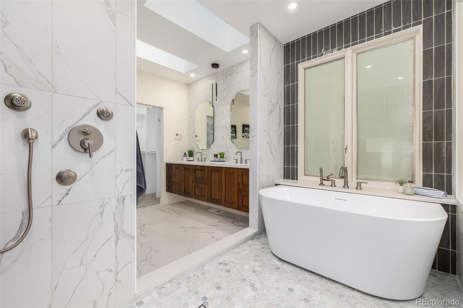 5401 E Dakota Avenue Unit: 10