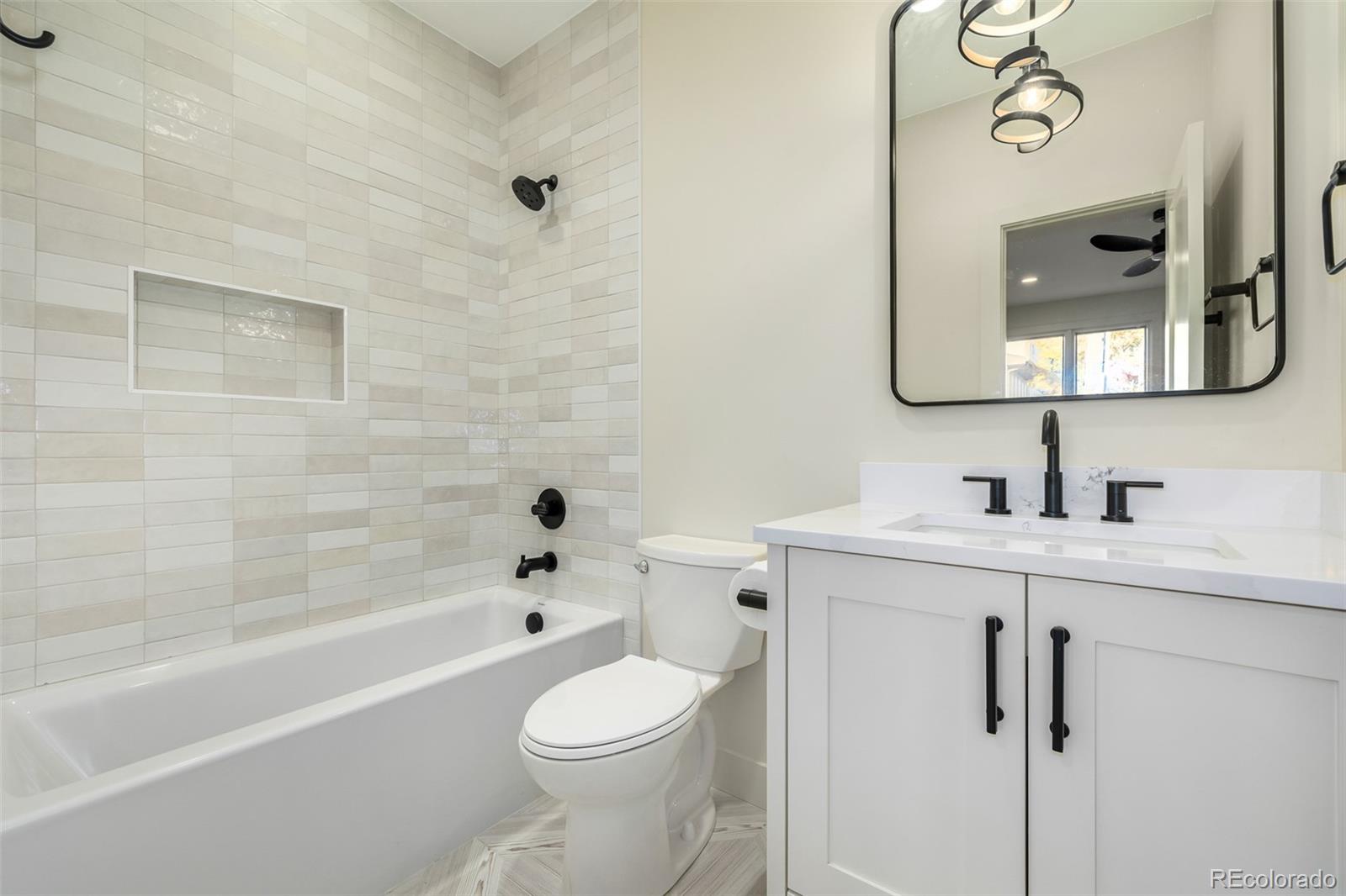 5401 E Dakota Avenue Unit: 10