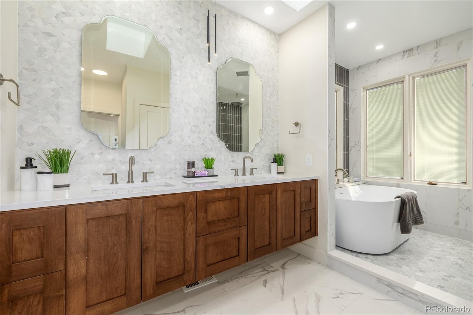 5401 E Dakota Avenue Unit: 10