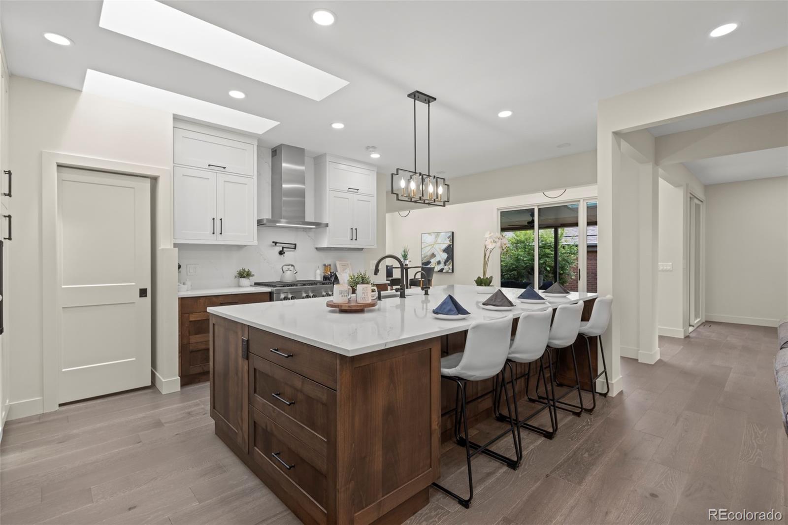 5401 E Dakota Avenue Unit: 10