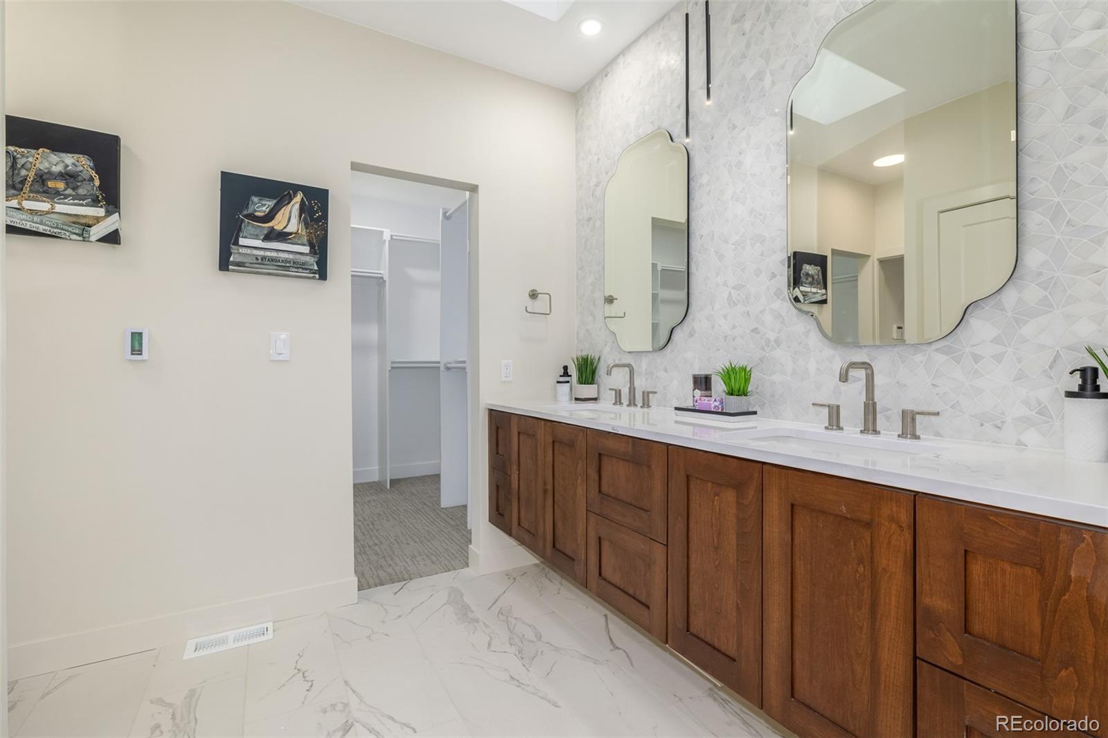 5401 E Dakota Avenue Unit: 10