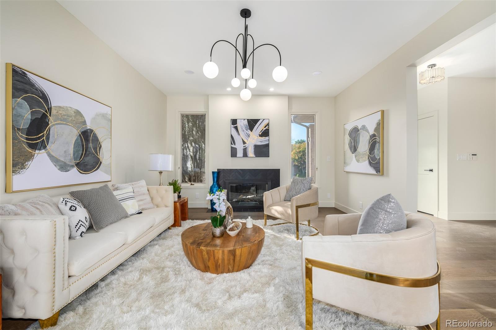 5401 E Dakota Avenue Unit: 10