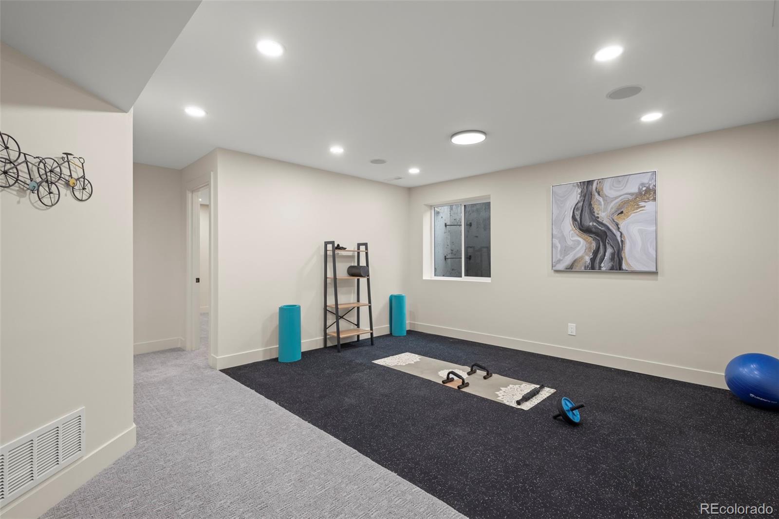 5401 E Dakota Avenue Unit: 10