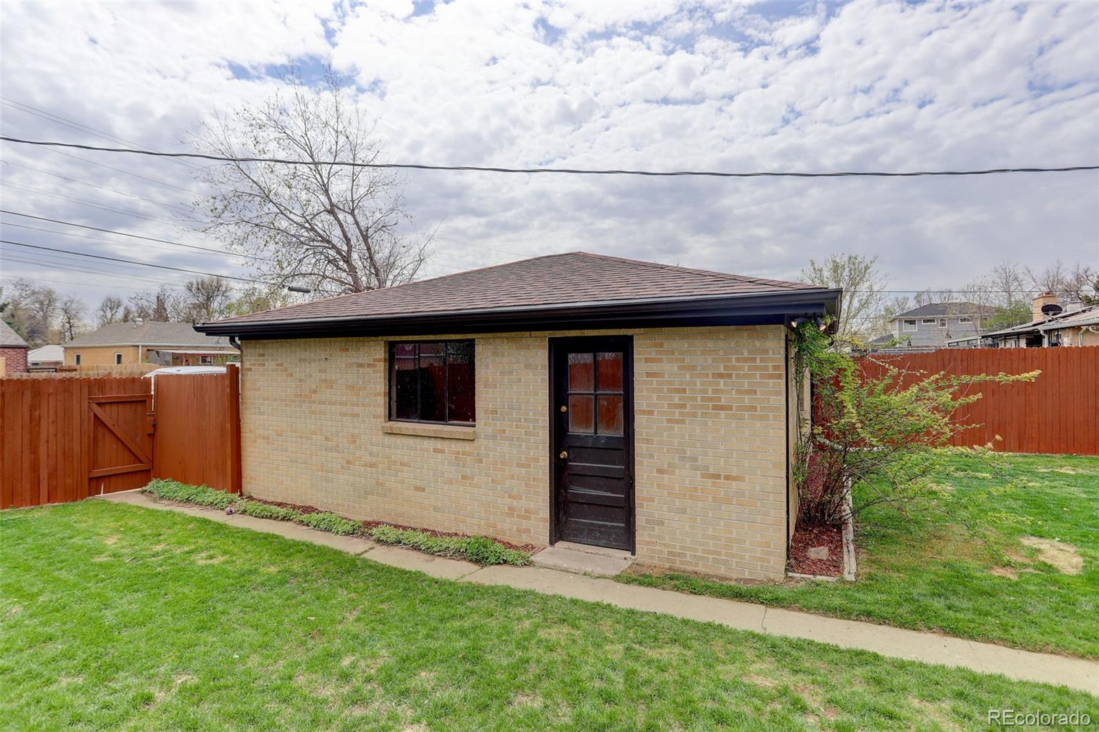 1640 N Rosemary Street