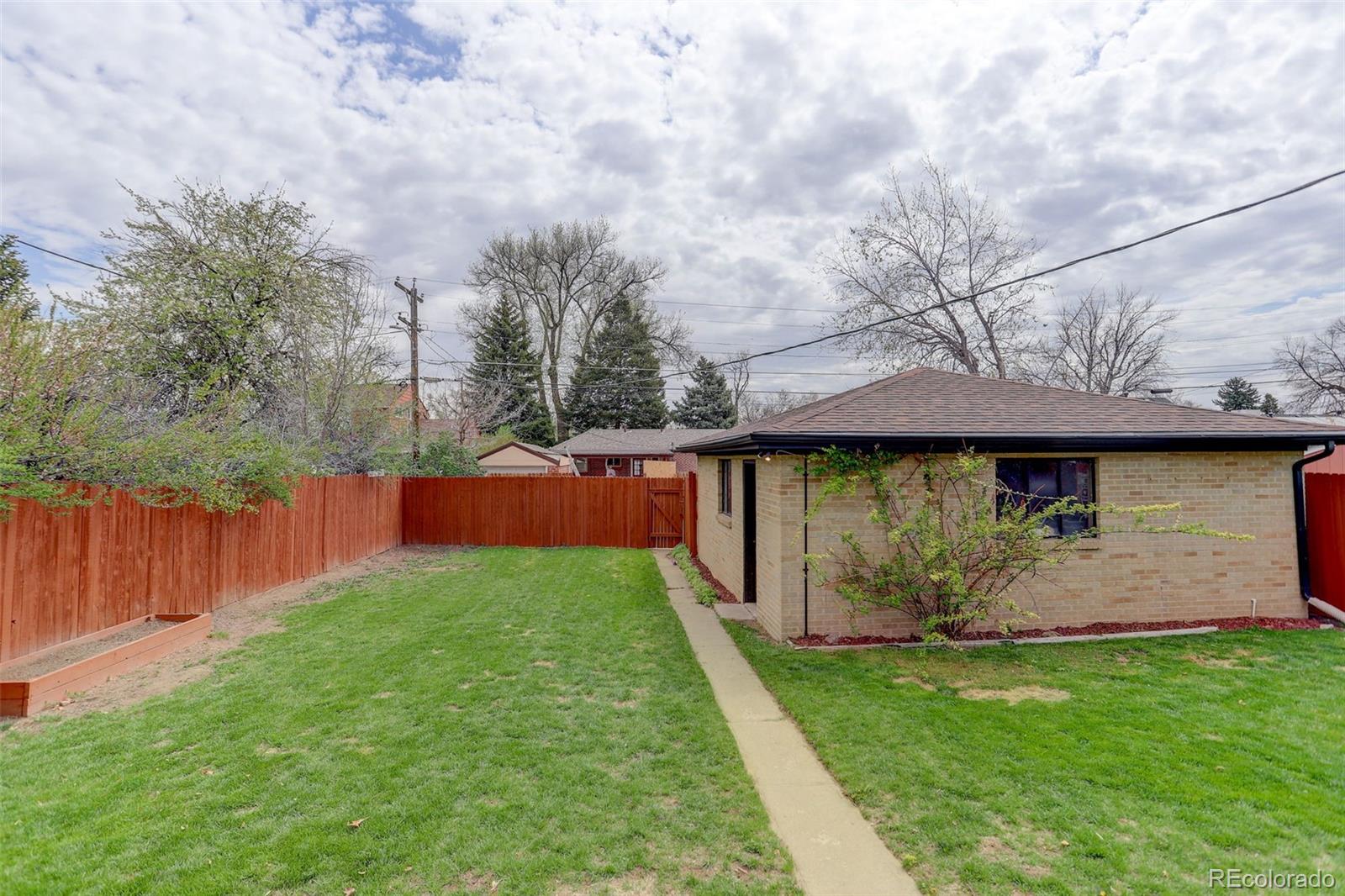 1640 N Rosemary Street