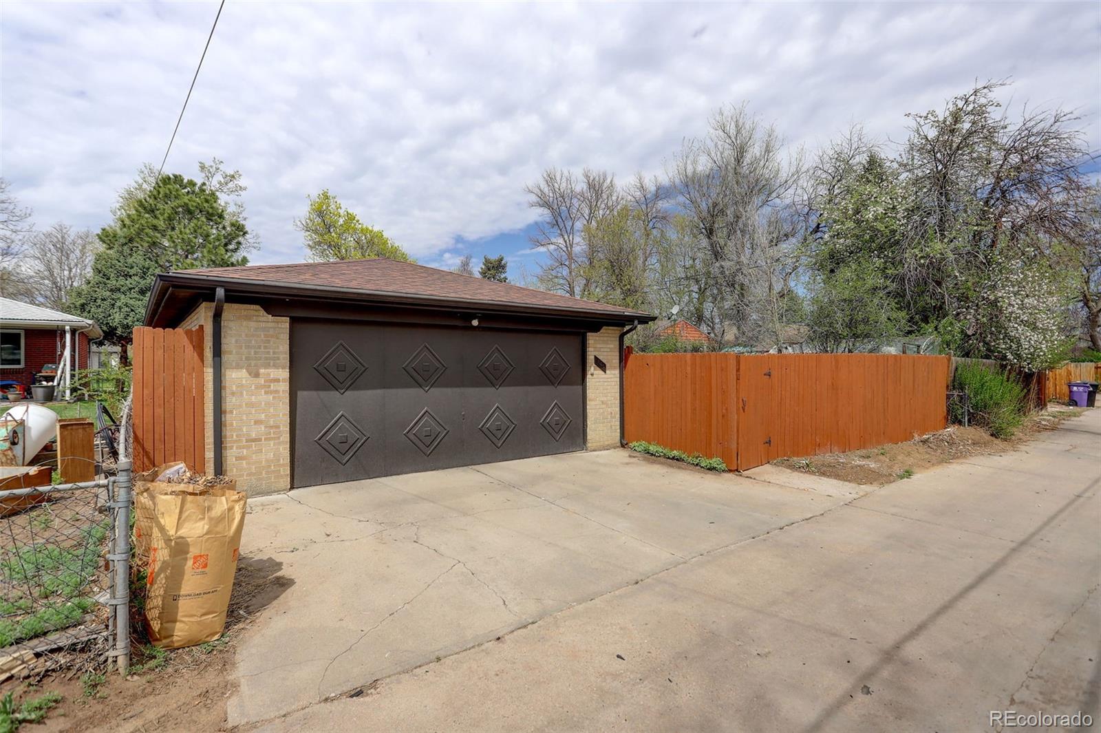 1640 N Rosemary Street
