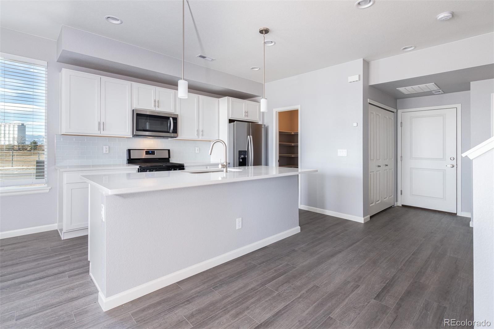 5029 E 63rd Place