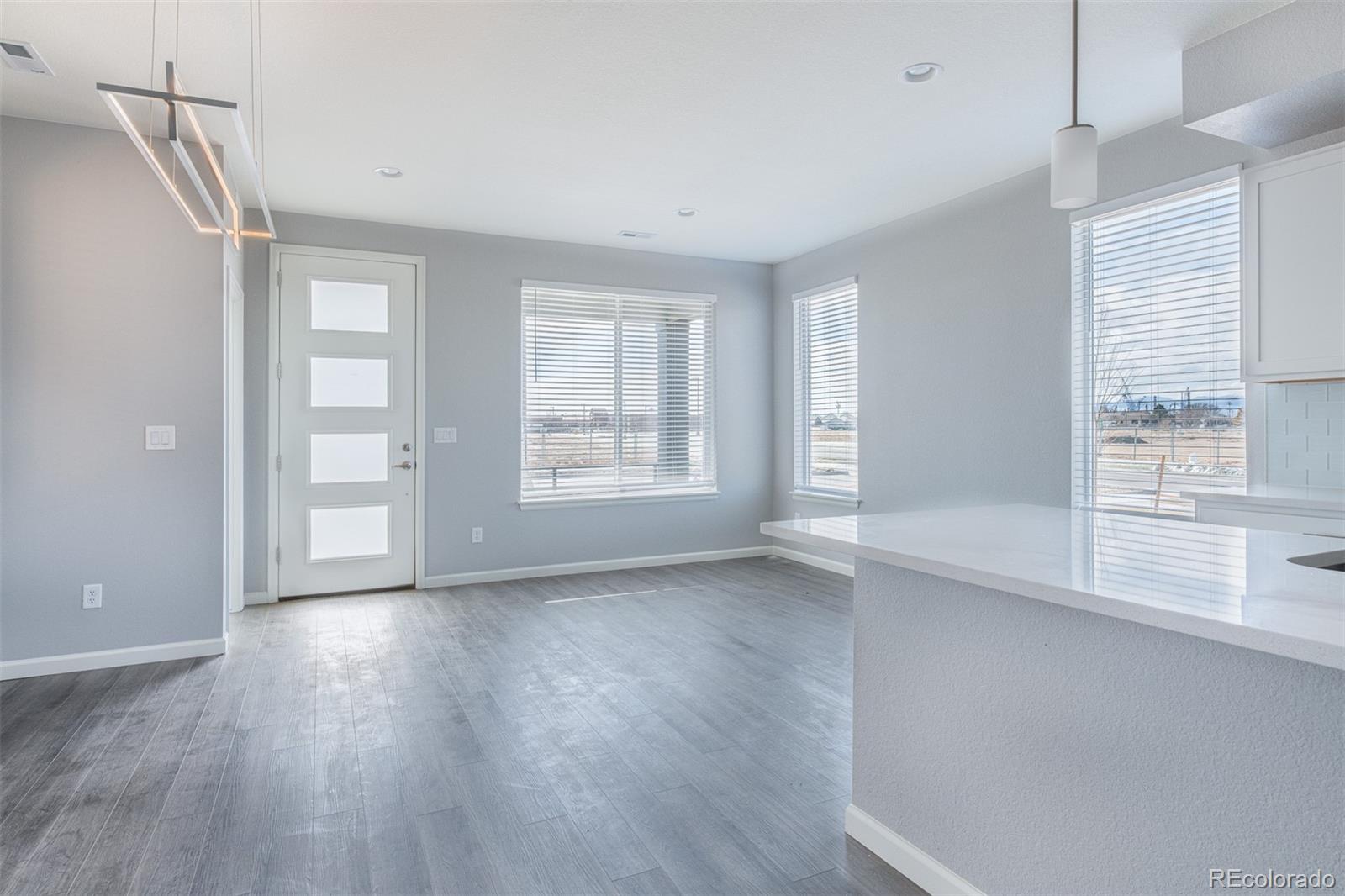 5029 E 63rd Place