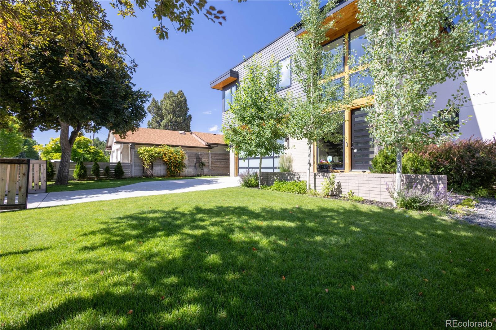 3485 S Clermont Street