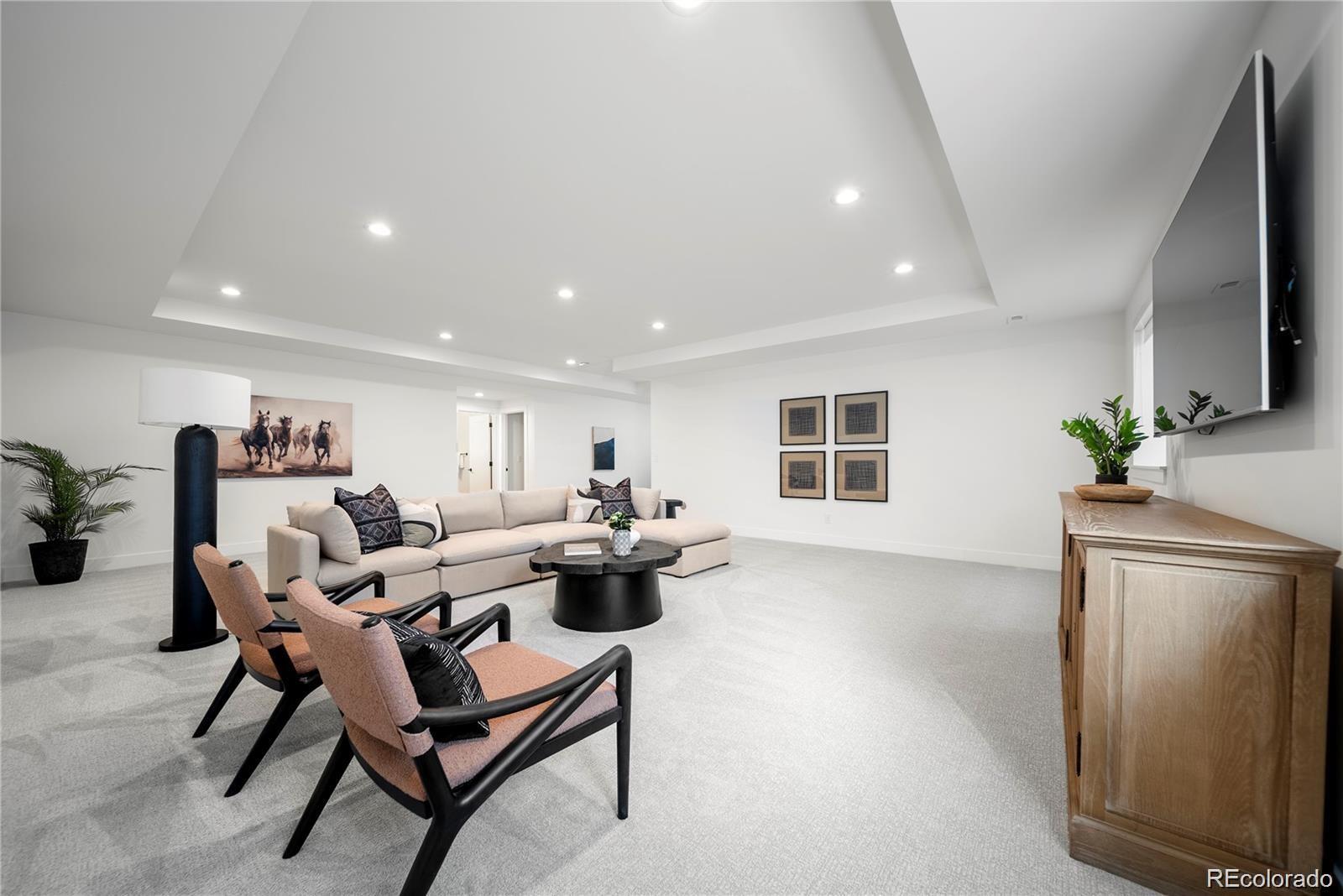 3485 S Clermont Street