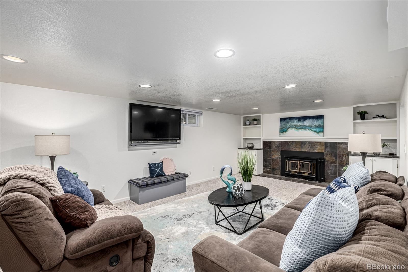 2450 Miller