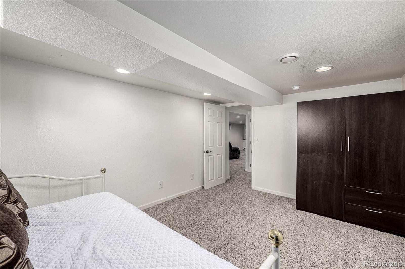 2450 Miller