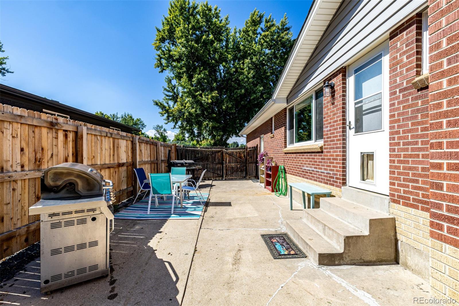 2450 Miller