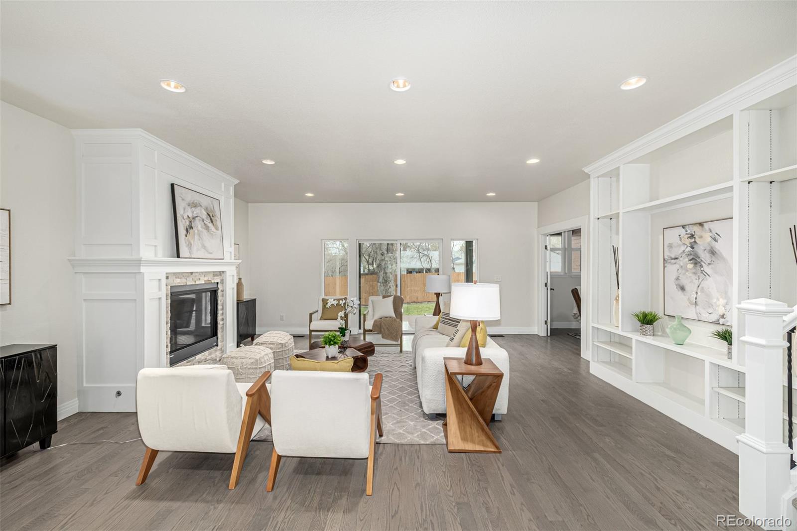 3350 S Eudora Street