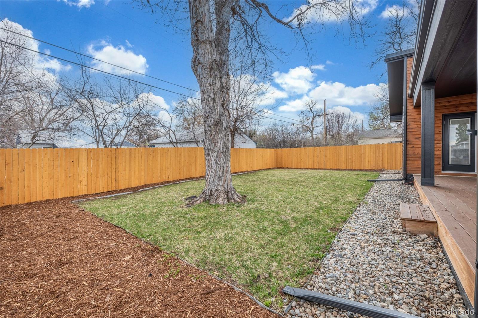 3350 S Eudora Street